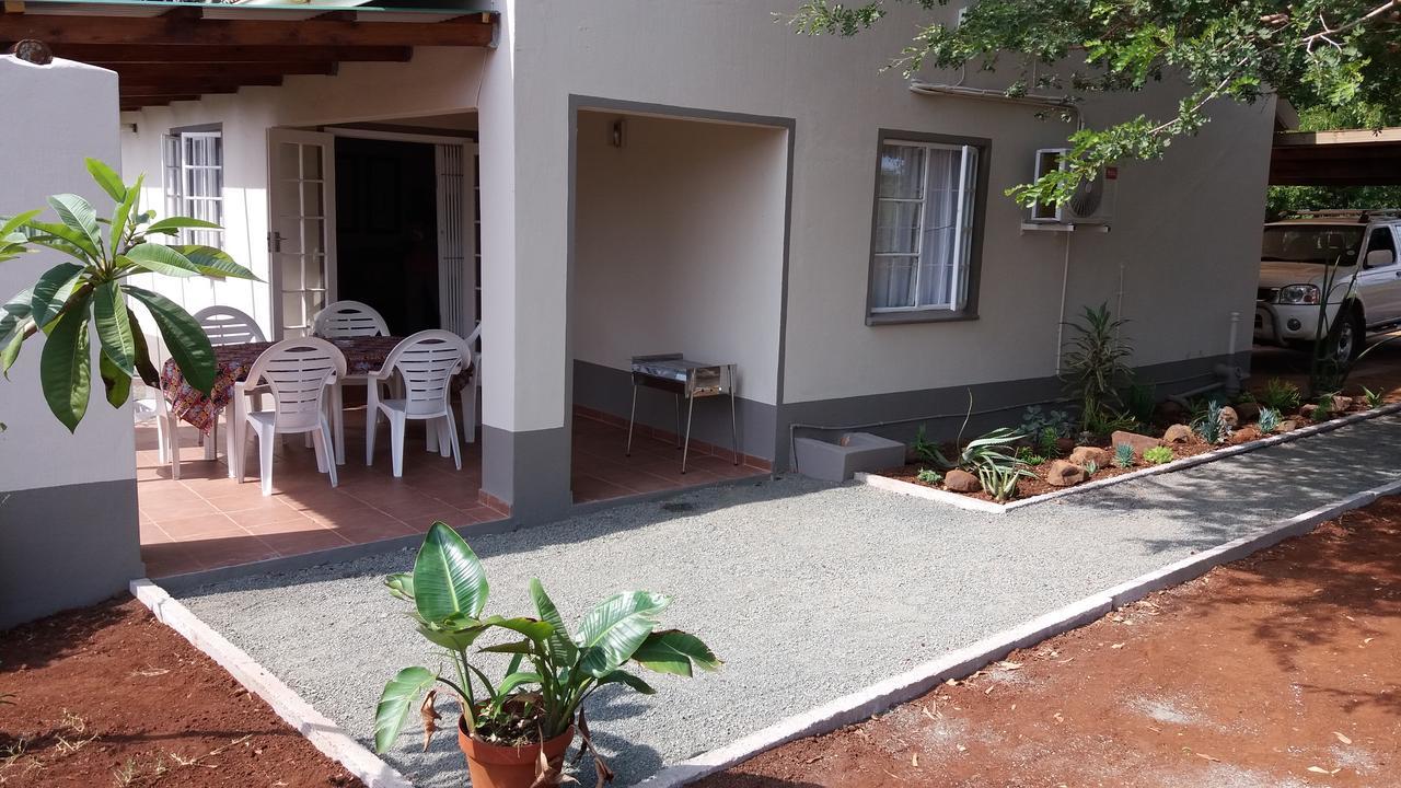 Hluhluwe Country Cottages Экстерьер фото