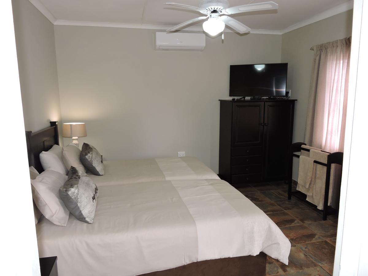 Hluhluwe Country Cottages Экстерьер фото